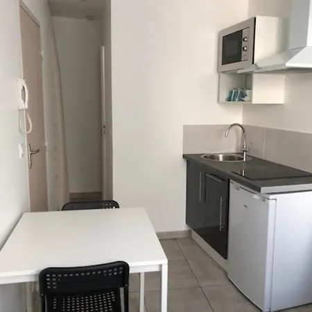 Apartamento Studio 442 Clim + Parking A 10 Min Des Plages